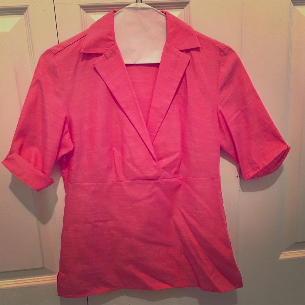 Sale!! 🎊Banana Republic pink top💐!! - Picture 2 of 5